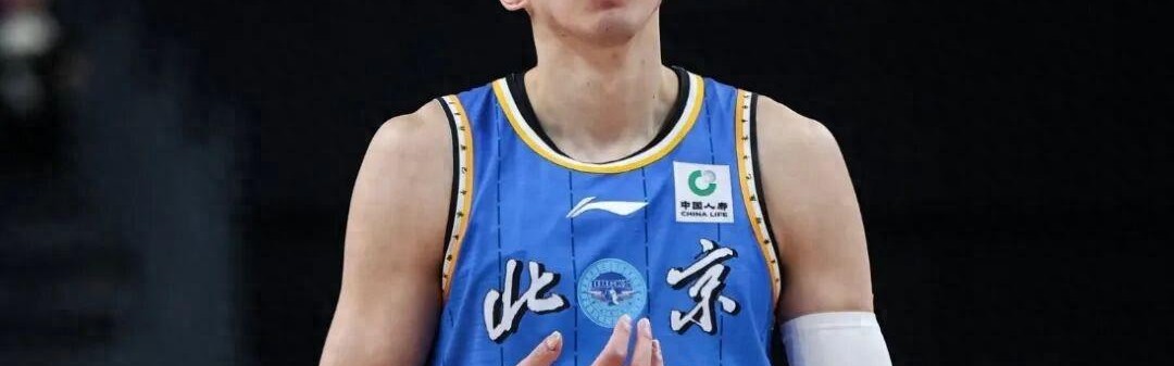 AG体育登录入口-周琦眼睛出现不适，赵继伟赛季首秀完美，CBA又来超级外援！