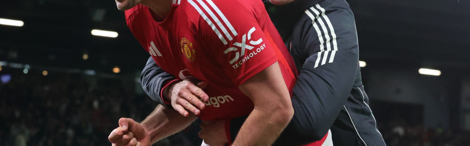 AG体育app下载-意媒：马奎尔续约让意甲球队计划落空，尤文、米兰和国米都曾接触